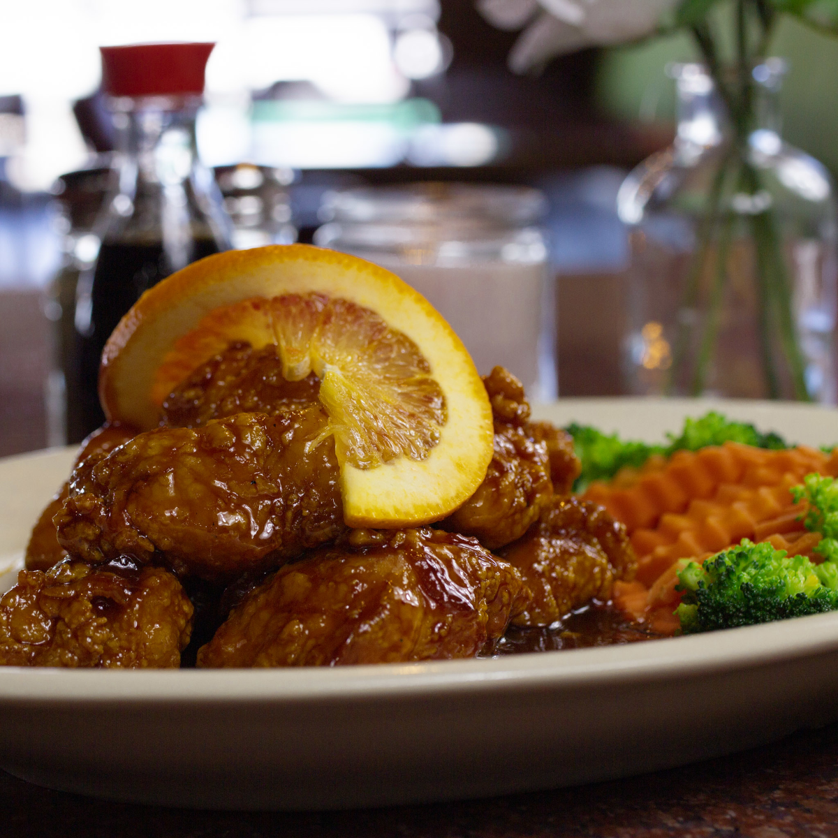 Orange Chicken near me | Thai restaurant in Denton, TX | ROYAL YUM